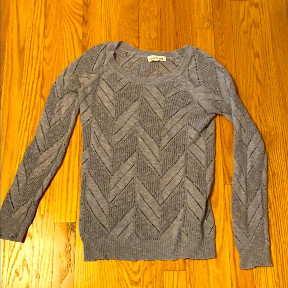 Olive and Oak Gray Sweater